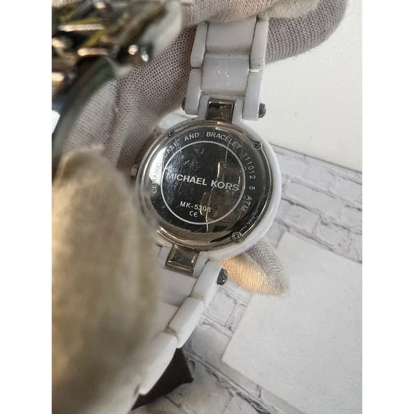 y2k vtg lot of 2 Michael Kors Ceramic Watch crystal bezel mother of pearl‎ - Picture 11 of 16